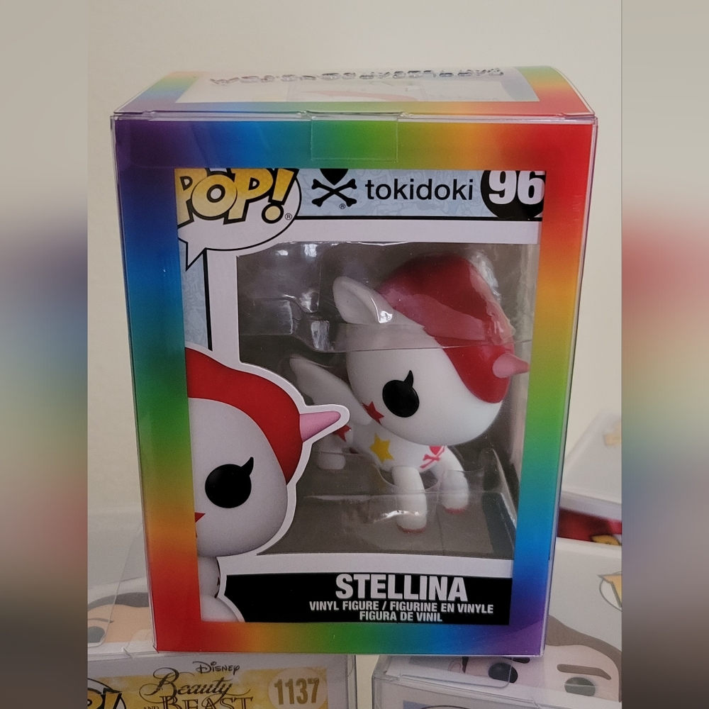 Stellina TOKIDOKI Funko Pop + PRIDE Protective Box